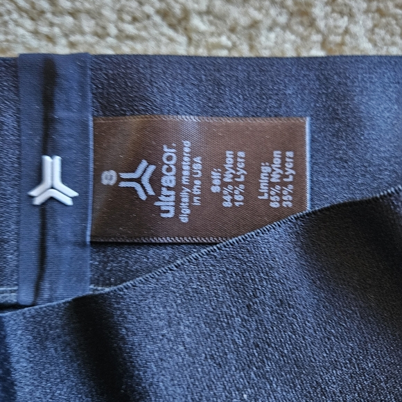 NWT Ultracor Ultra High Silk Knockout Leggings Size S - Picture 3 of 6